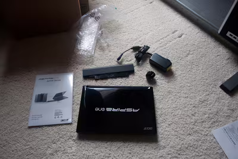 Acer Aspire One - out of the box