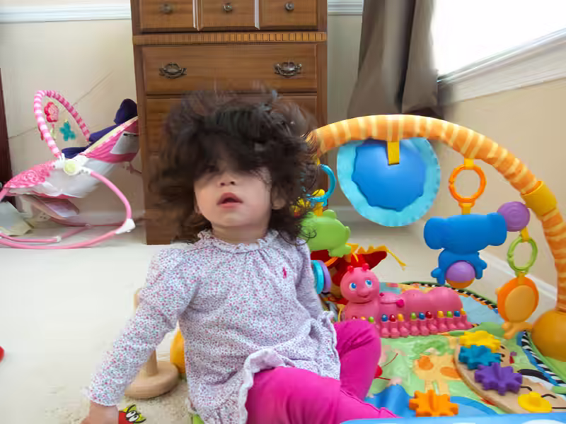 Scarlett’s Morning Hair