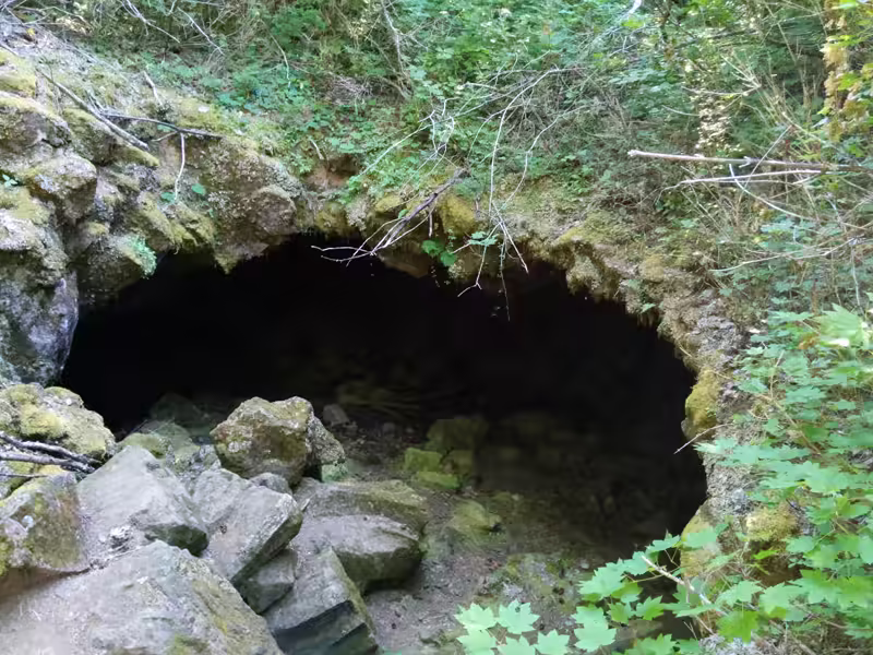 Caving 002