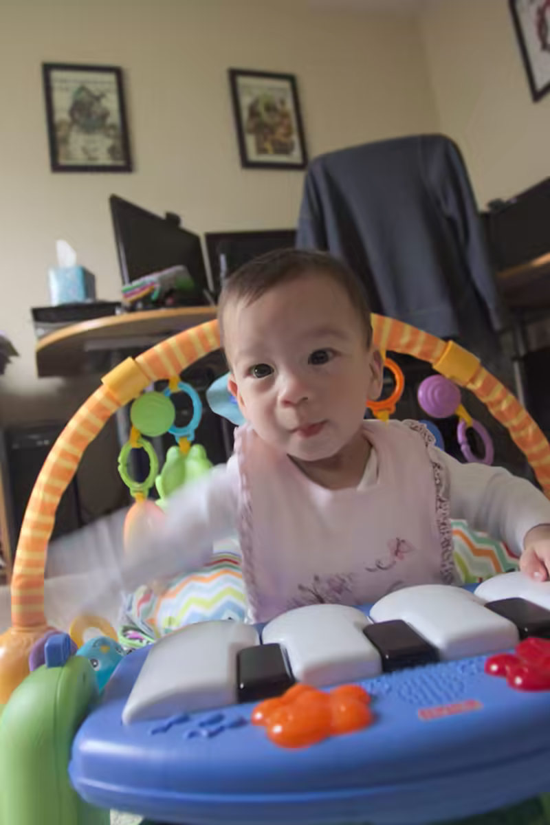 Stella on the piano - 2016-07-04&ndash;022
