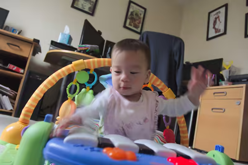 Stella on the piano - 2016-07-04&ndash;035
