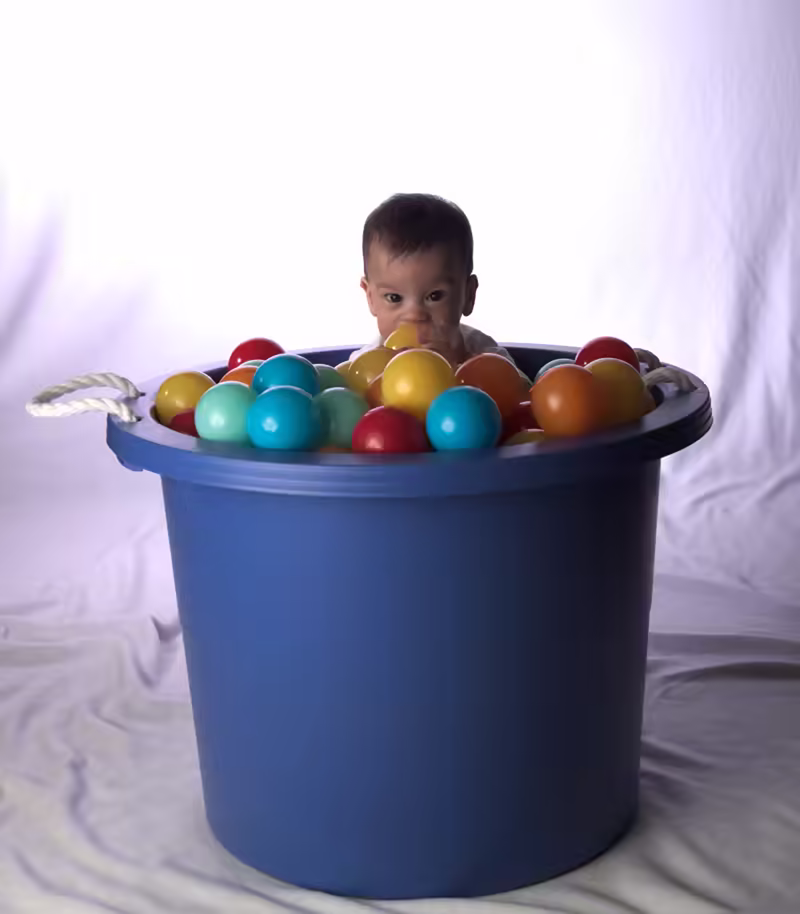 Twins in Purple Bucket - 2016-07-04–047-1