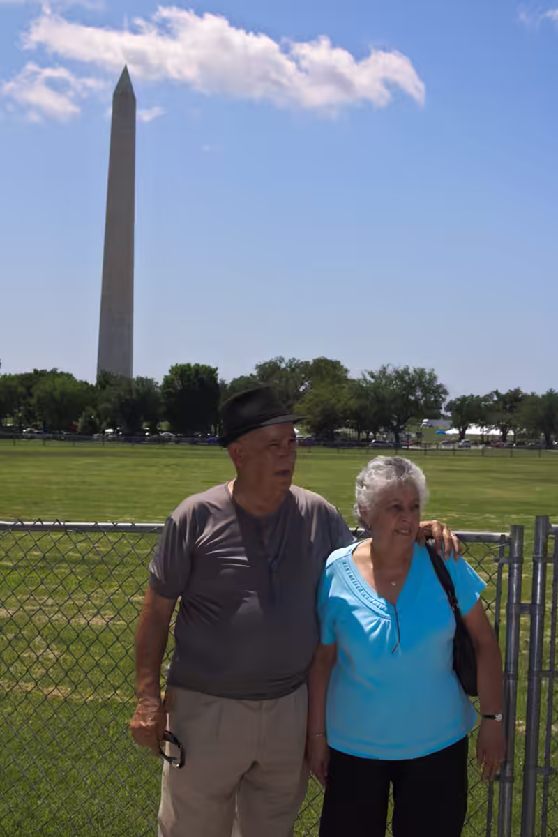 In front of the Washingon Monument