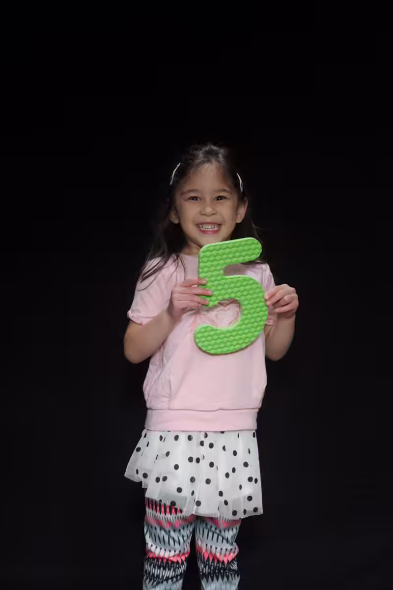 Scarlett 5 yr portrait - 2017-03-02T17:31:11 - 011