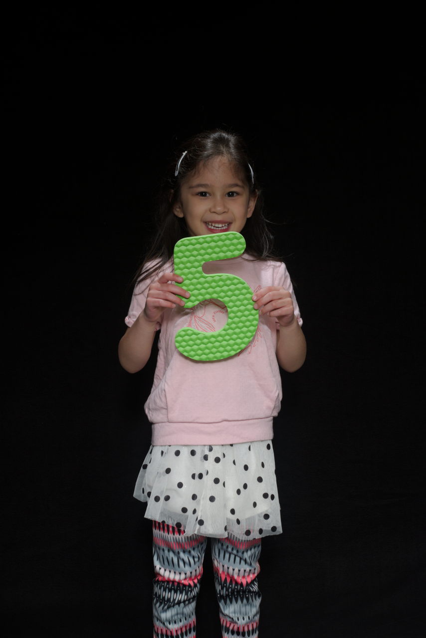 Scarlett 5 yr portrait - 2017-03-02T17:31:18 - 013