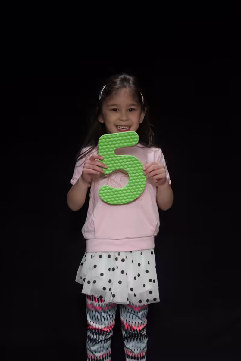 Scarlett 5 yr portrait - 2017-03-02T17:31:18 - 013
