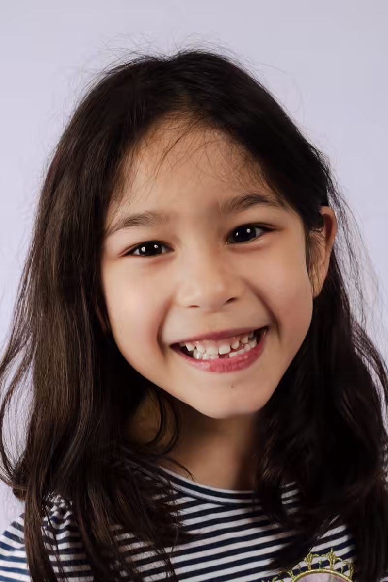 Scarlett 6yo portraits - 2018-03-11T10:32:16 - 041
