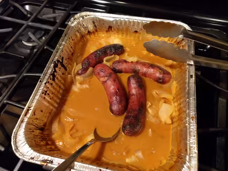 Meathead’s Beer Braised Bratwurst