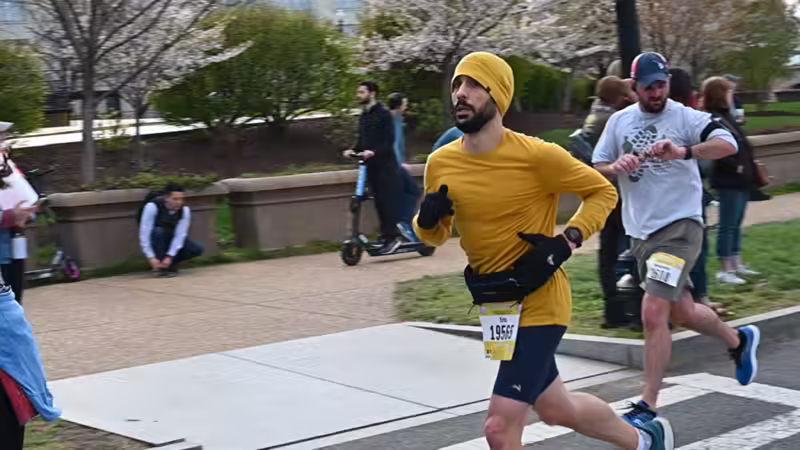 a photo of me running (also other runners and spectators)