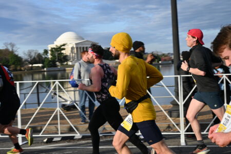 runners (with Jefferson Memorial in the background)